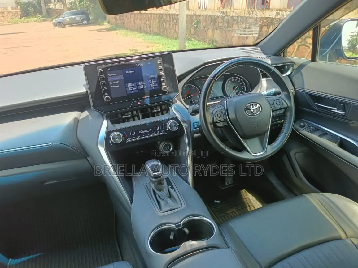 Toyota Harrier 2021 Blue
