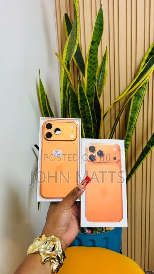 New Apple iPhone 17 Pro Max 256 GB Orange