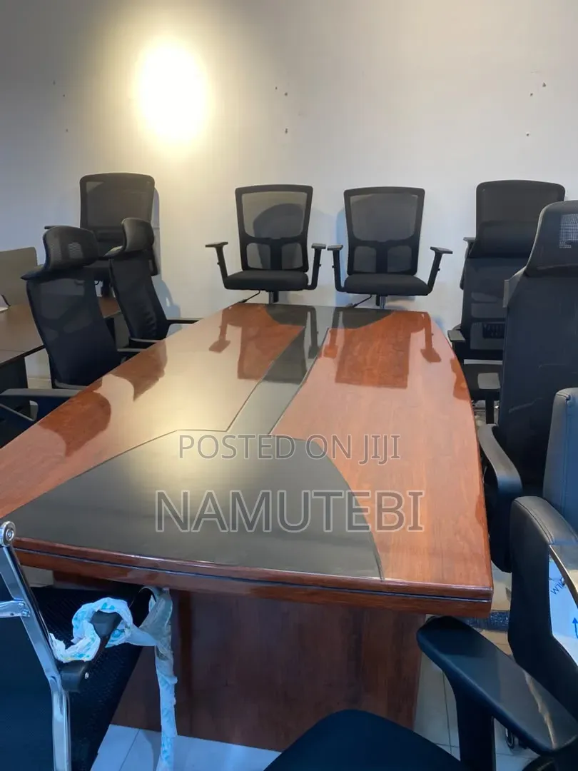Executive Boardroom - Conference Table