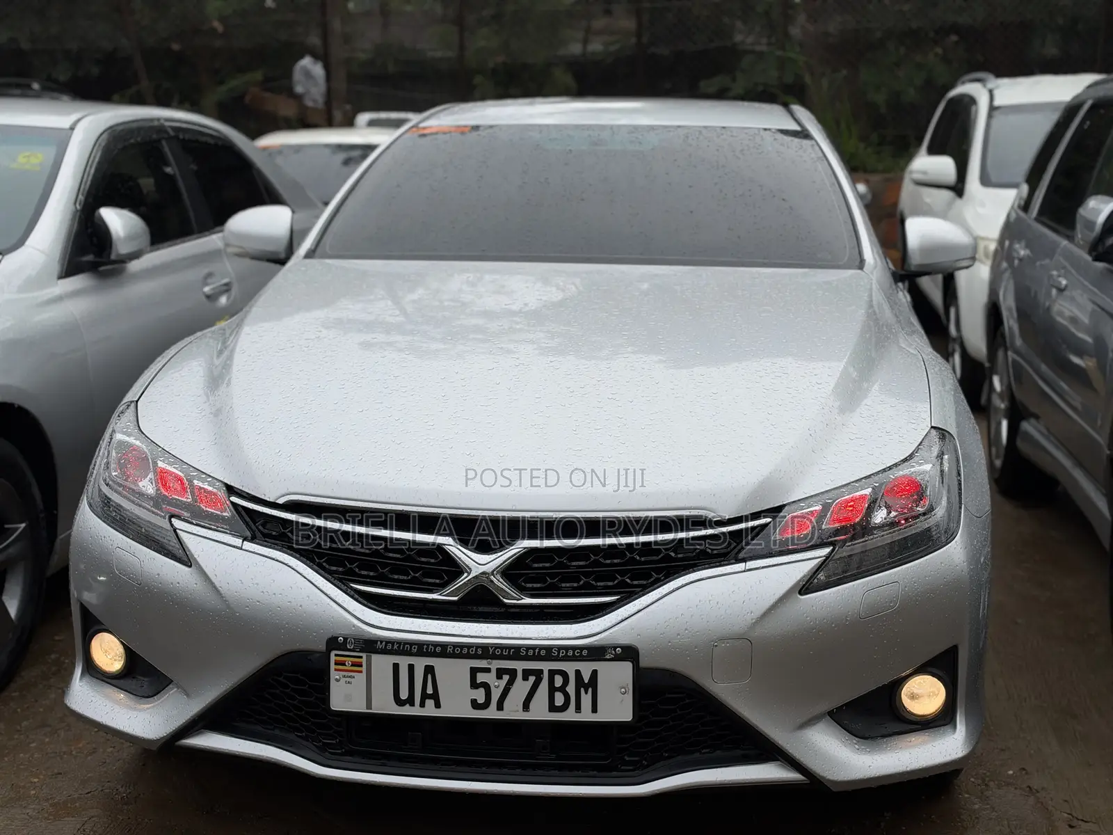 Toyota Mark X 2012 Ivory