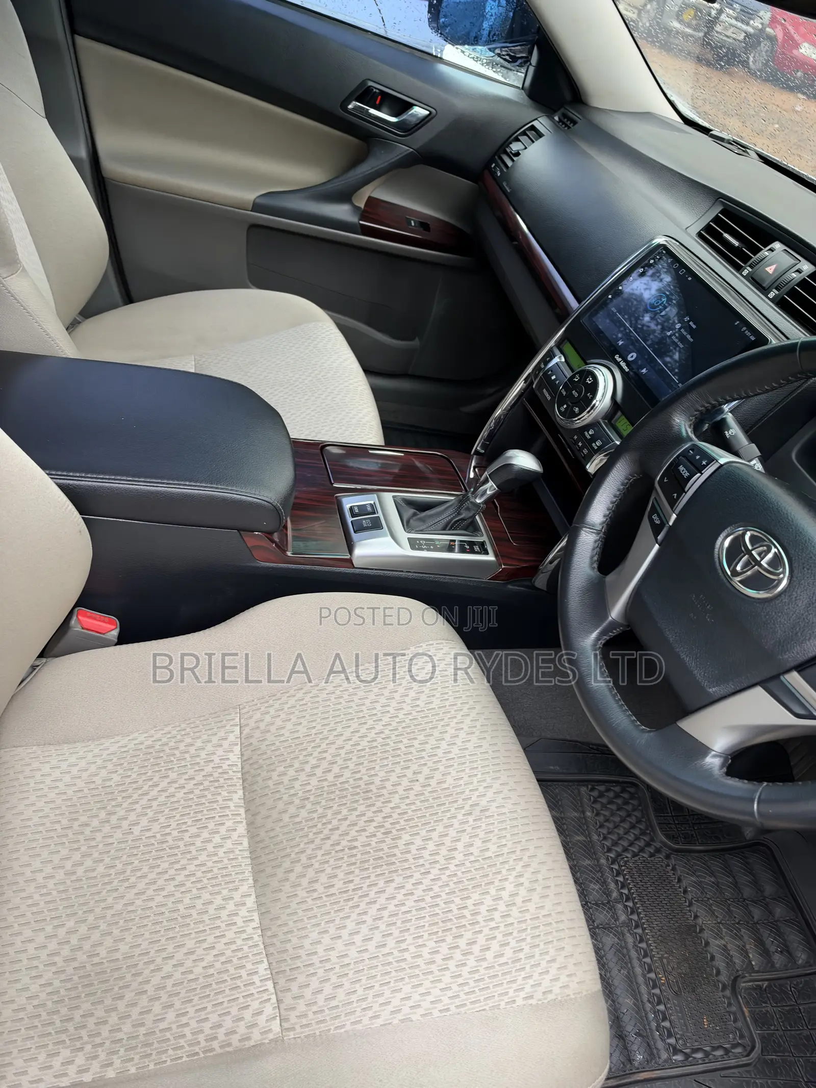 Toyota Mark X 2012 Ivory
