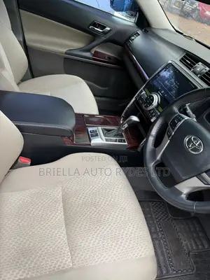 Toyota Mark X 2012 Ivory