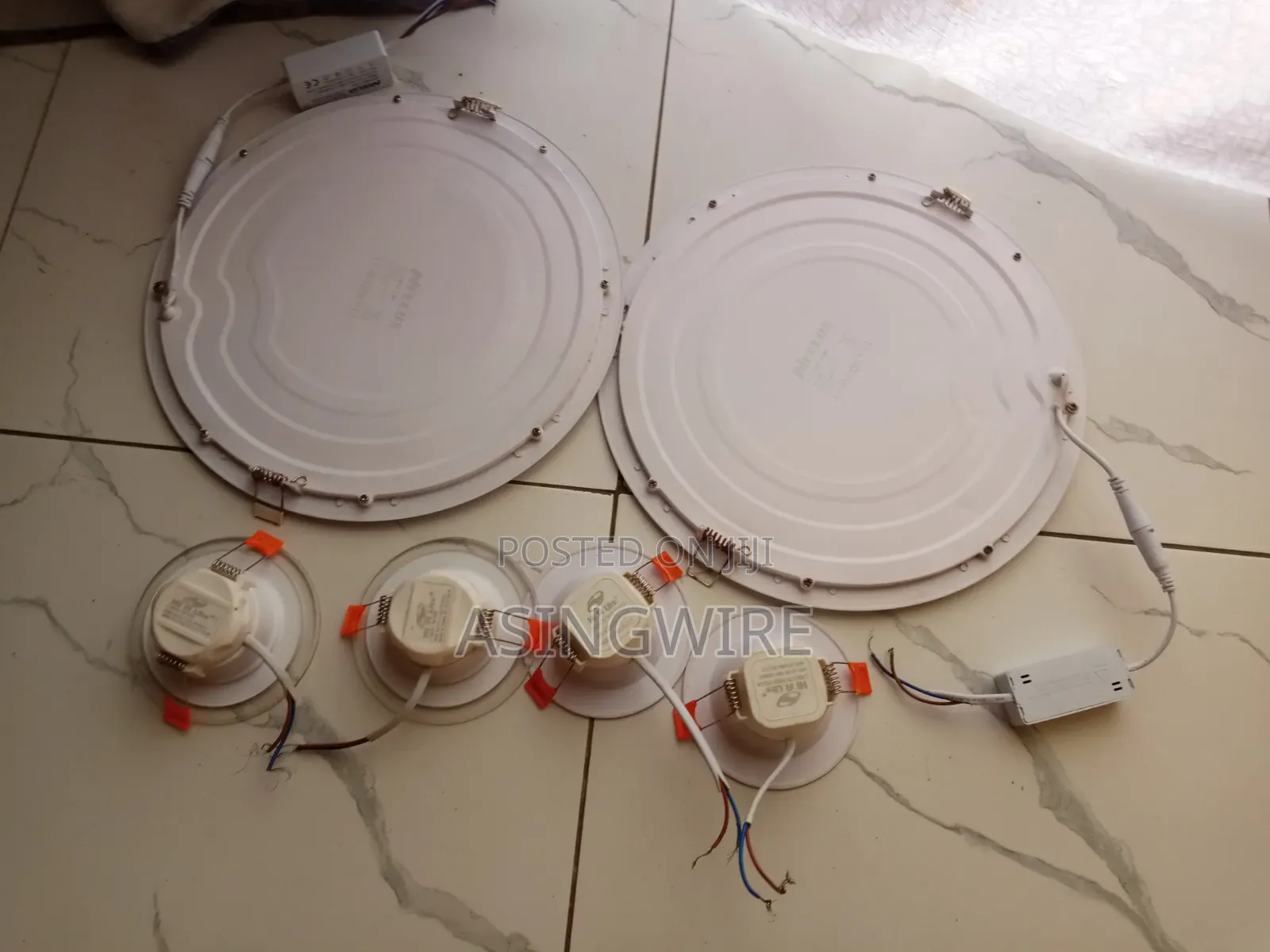 Neelux LED Ceiling Light