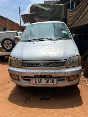 Toyota Noah 2.0 FWD (8 Seater) 2001 Gray