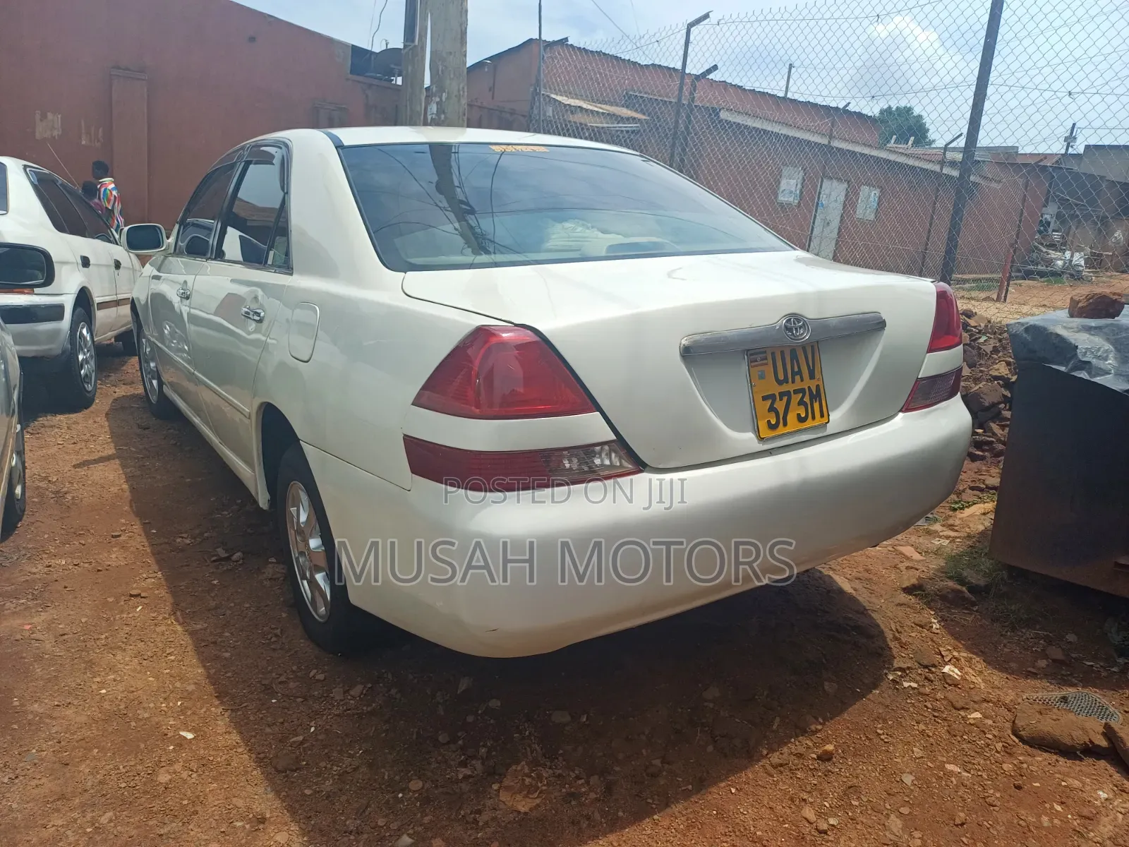 Toyota Mark II 2.0 RWD 2002 White