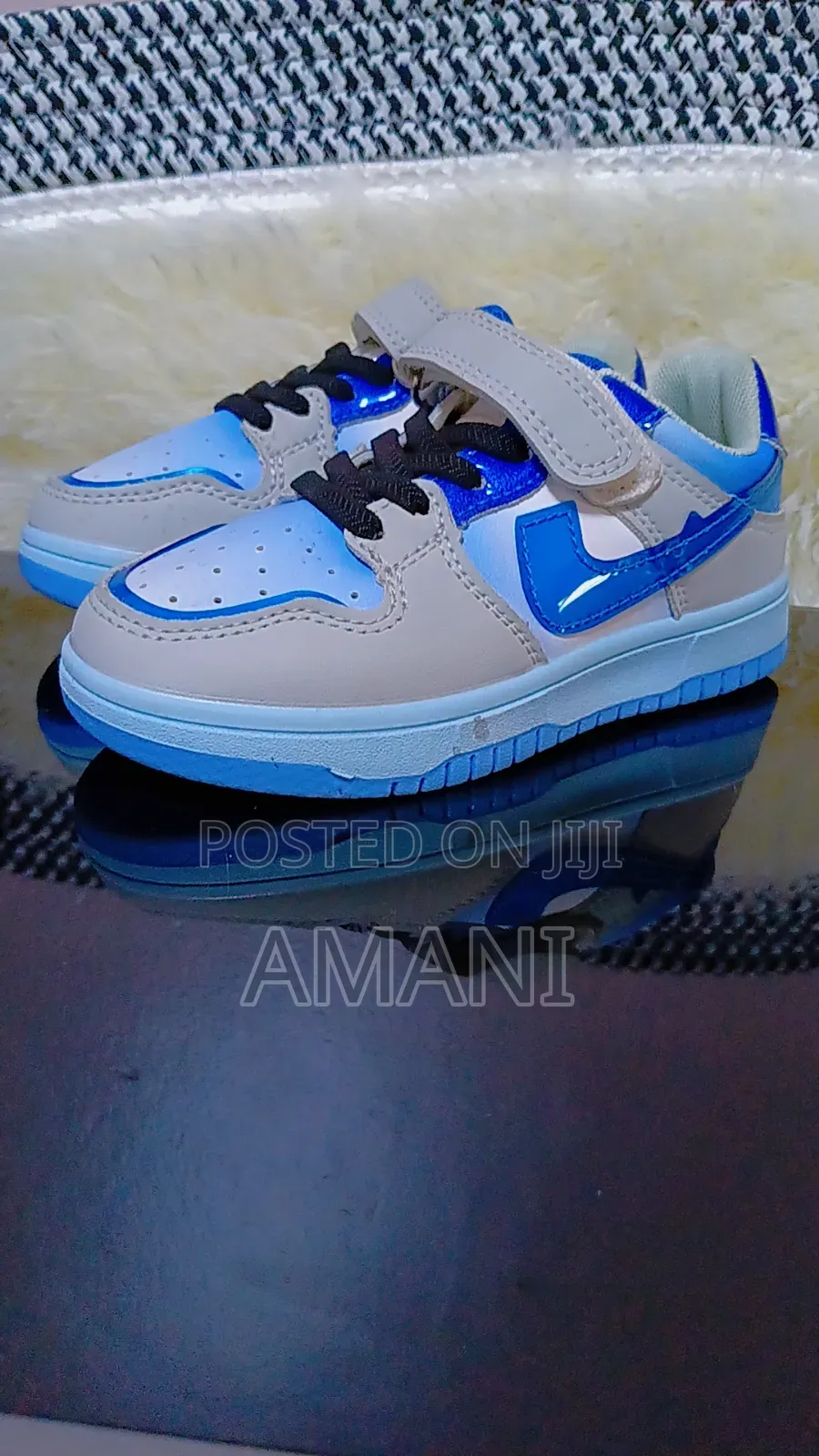 Blue Nike Boys Sneaker
