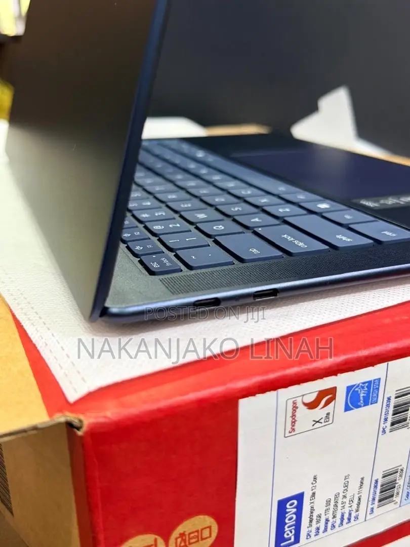 New Laptop Lenovo Yoga 11e 16GB Intel Core Ultra 7 SSD 1T