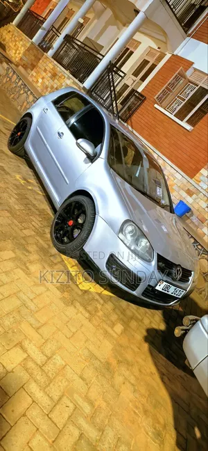Volkswagen Golf 2009 Silver