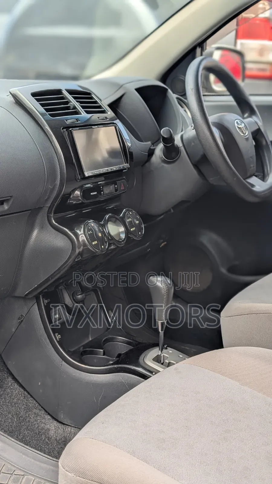 Toyota IST 2008 White
