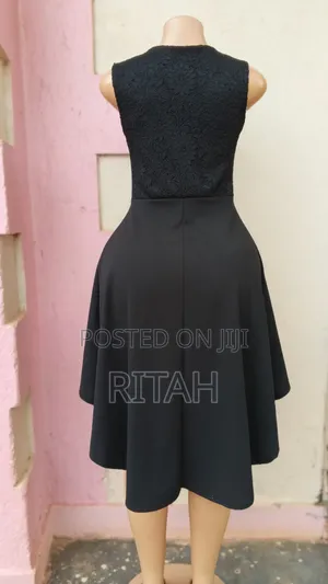 Elegant Black Sleeveless Lace High-Low Dress