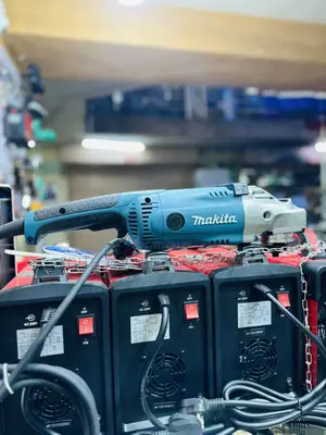 Makita Grinder