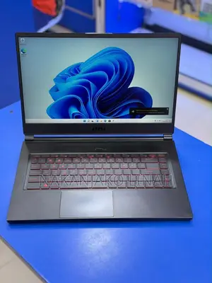 Laptop Microsoft 16GB Intel Core i7 SSD 512GB