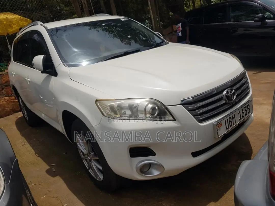Toyota Vanguard 2007 White