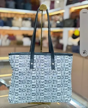 Tote Bags or Carry Bags