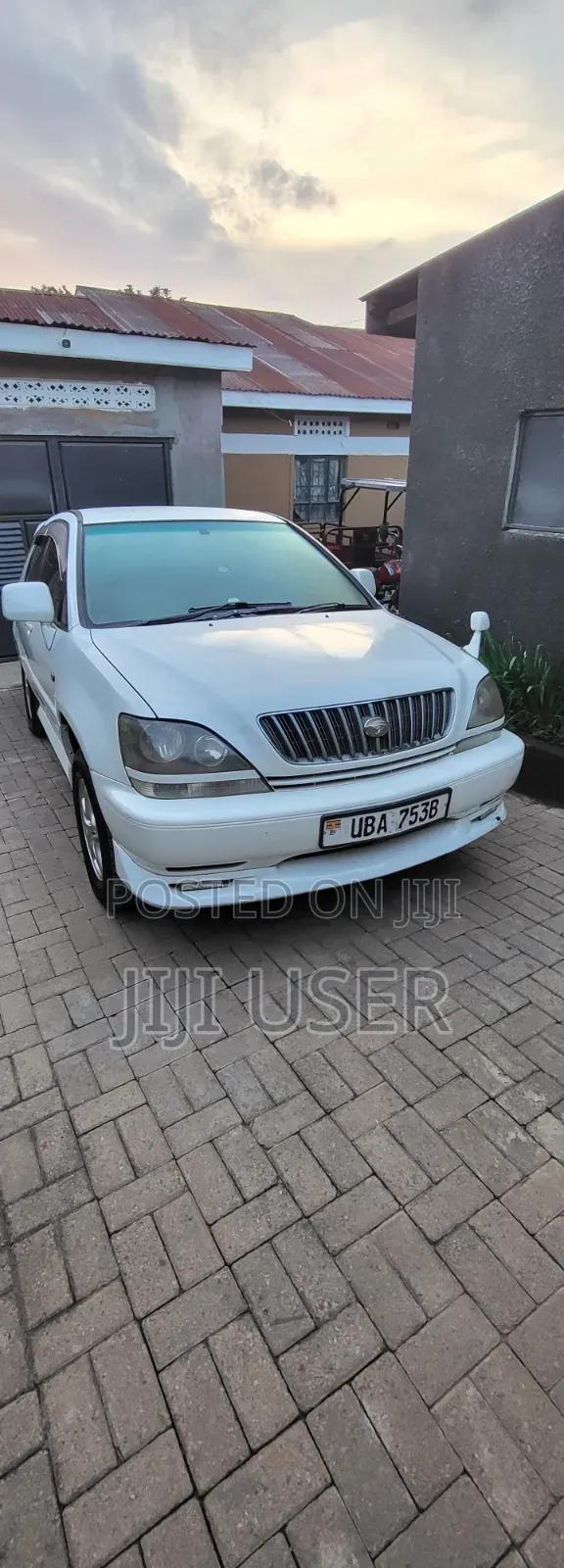 Toyota Harrier 2.2 16V 1999 White