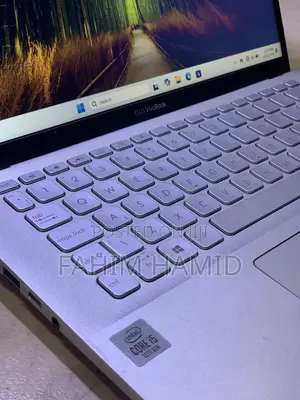 Laptop Asus Vivobook 14 8GB Intel Core i5 SSD 256GB