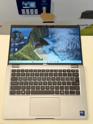 Laptop Dell Latitude 14 3490 16GB Intel Core Ultra 7 SSD 512GB
