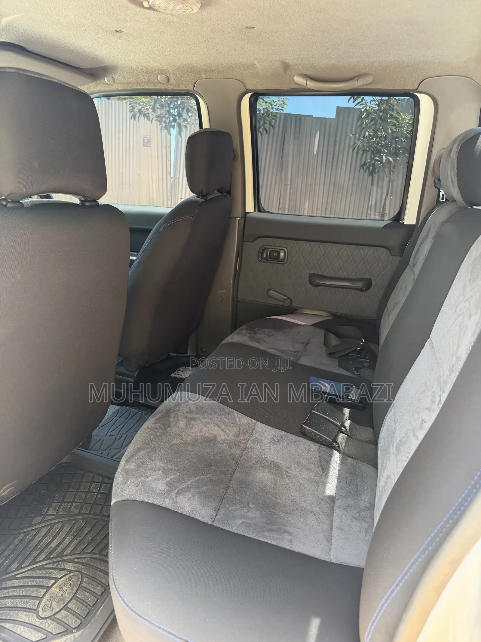 Nissan Hardbody 2011 White
