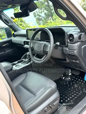 New Toyota Land Cruiser 2025 Gray