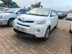 Toyota IST 2007 White