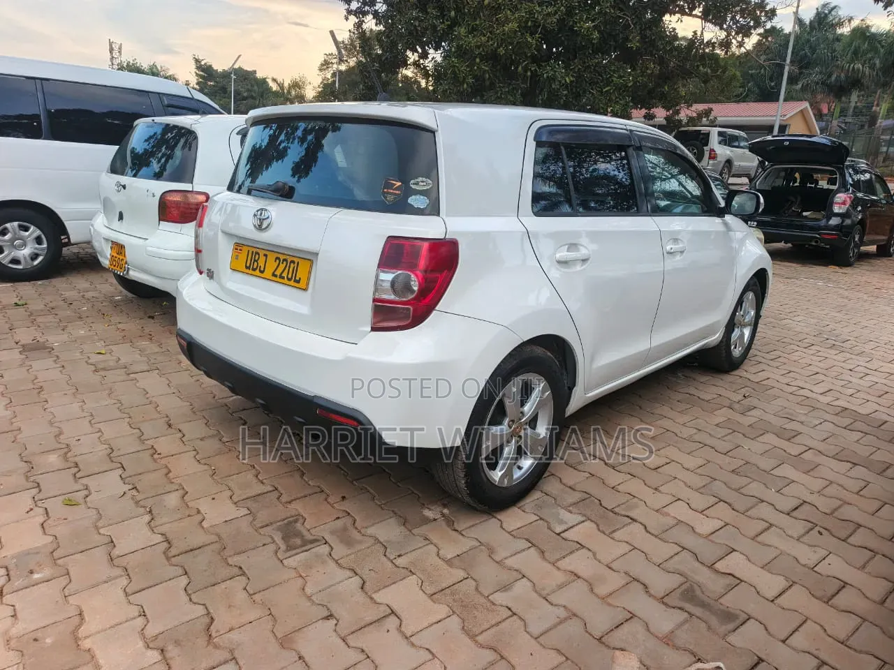 Toyota IST 2007 White
