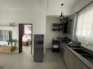 Furnished 4bdrm Apartment in Royal Apartments, Central Division