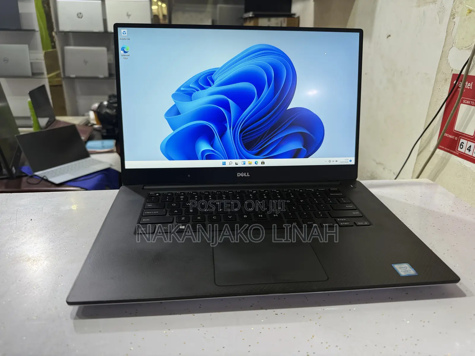 Laptop Dell Precision 15 5520 16GB Intel Core i7 SSD 512GB