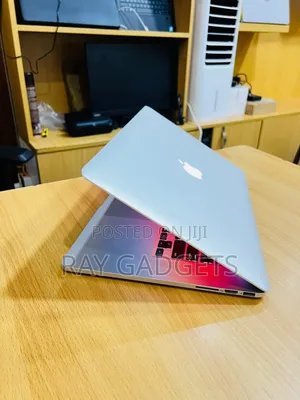 Laptop Apple MacBook 2016 8GB Intel Core i5 SSD 256GB