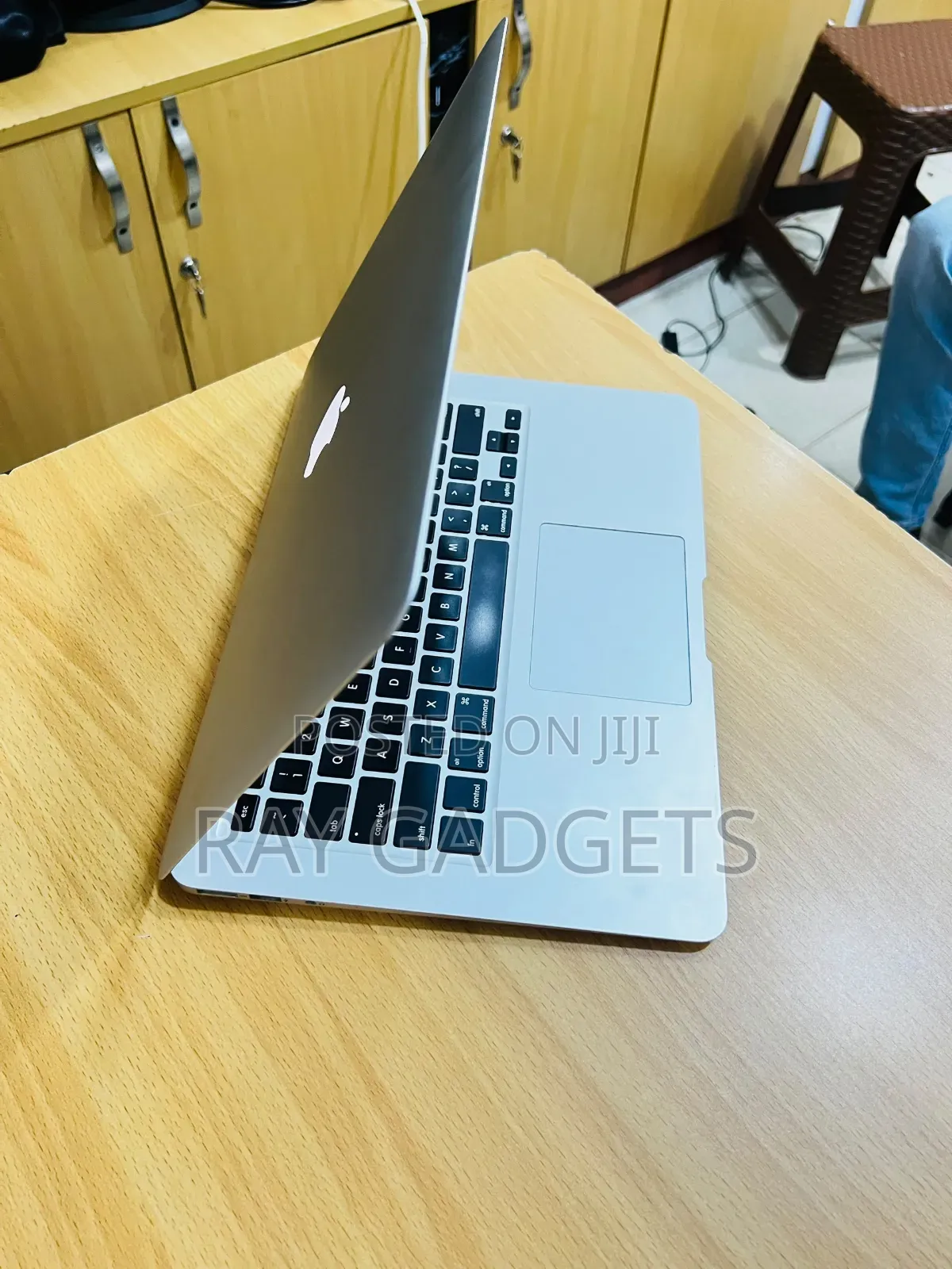 Laptop Apple MacBook Air 2016 8GB Intel Core i5 SSD 500GB