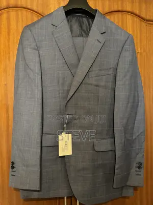 Suit 2 Piece Hawes and Curtis