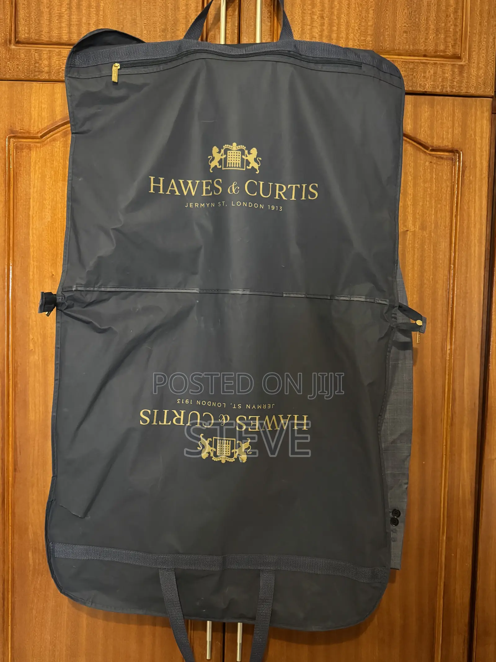 Suit 2 Piece Hawes and Curtis