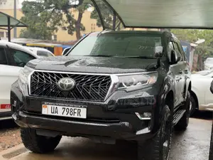 Toyota Land Cruiser Prado 2018 Matt Black