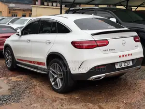 Mercedes-Benz GLE-Class 2017 White