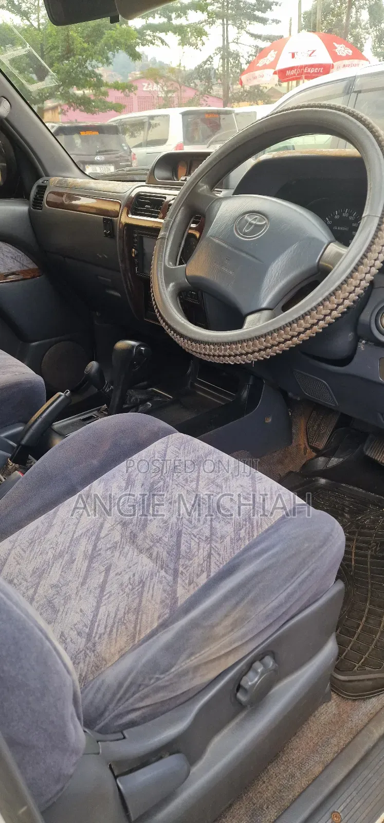 Toyota Land Cruiser 90 2002 Beige