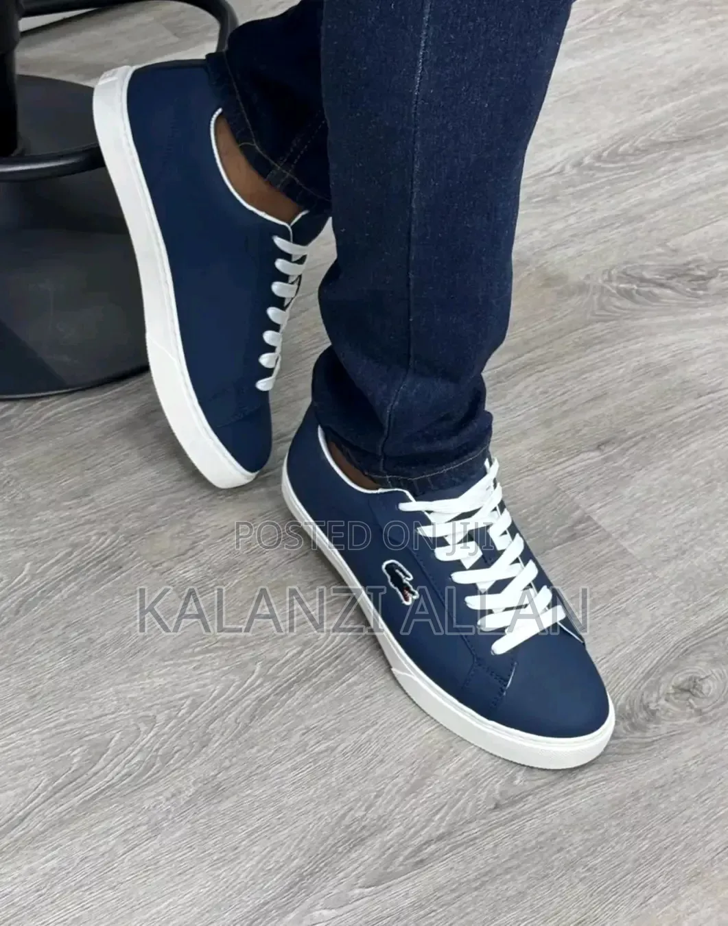 Lacoste Sneakers