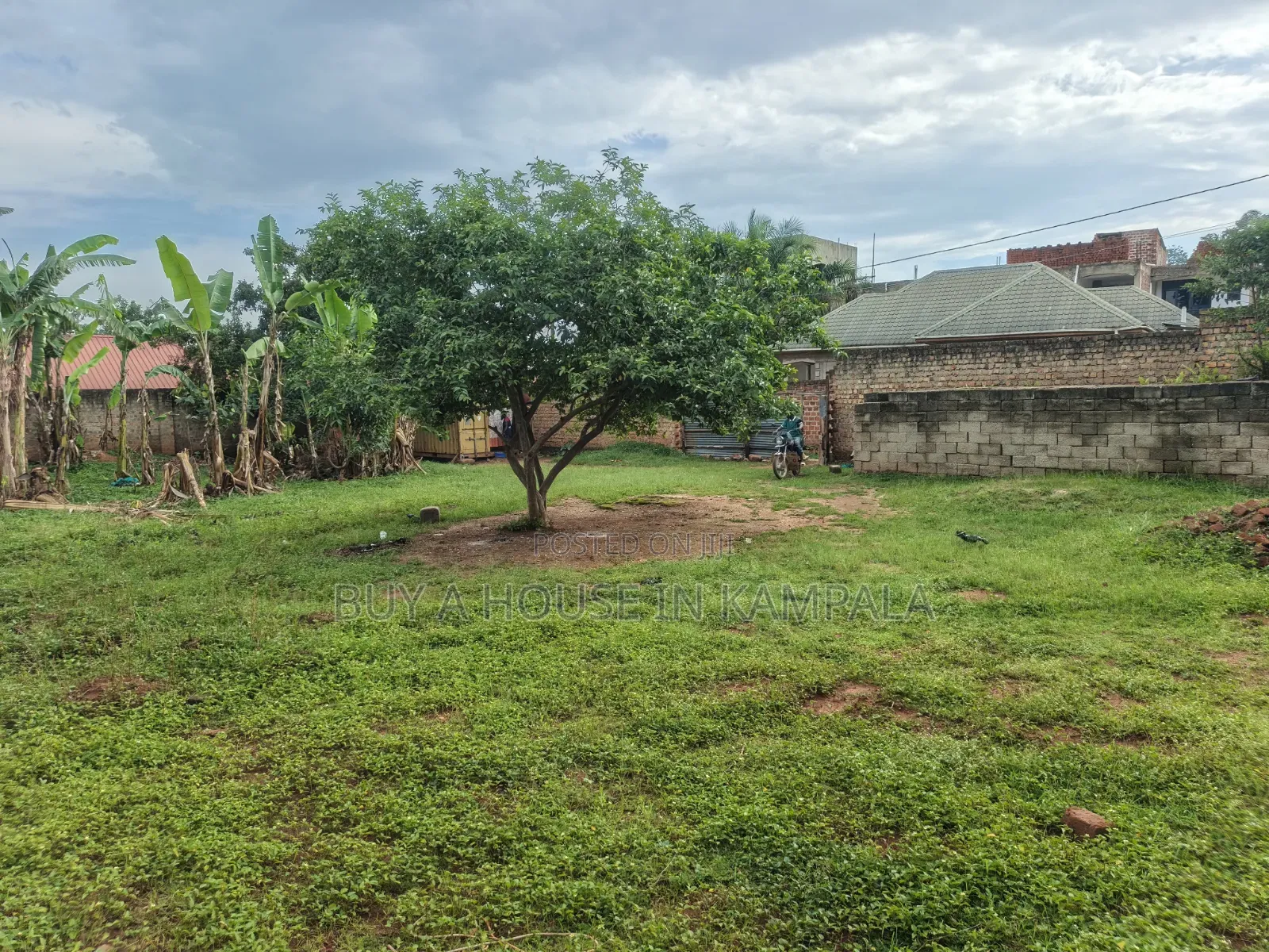 Namugongo 25decimals Titled. In Perimeter Wall. 50metres Off Tarmac