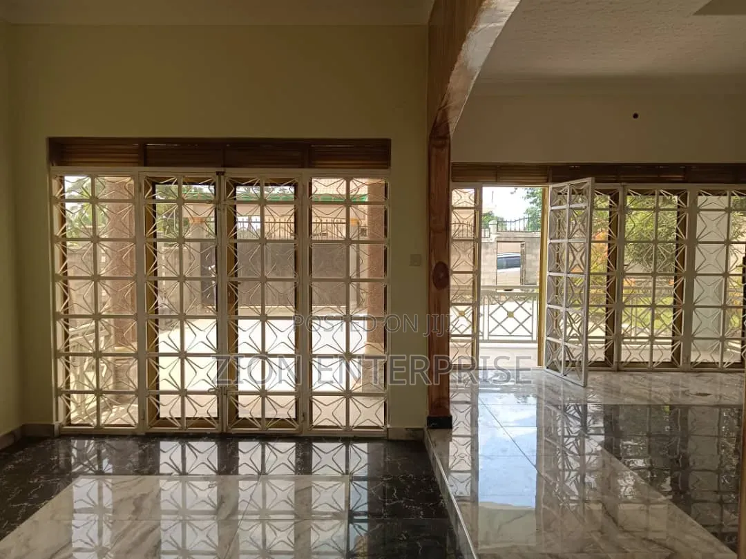 Furnished 3bdrm Bungalow in Nama for sale
