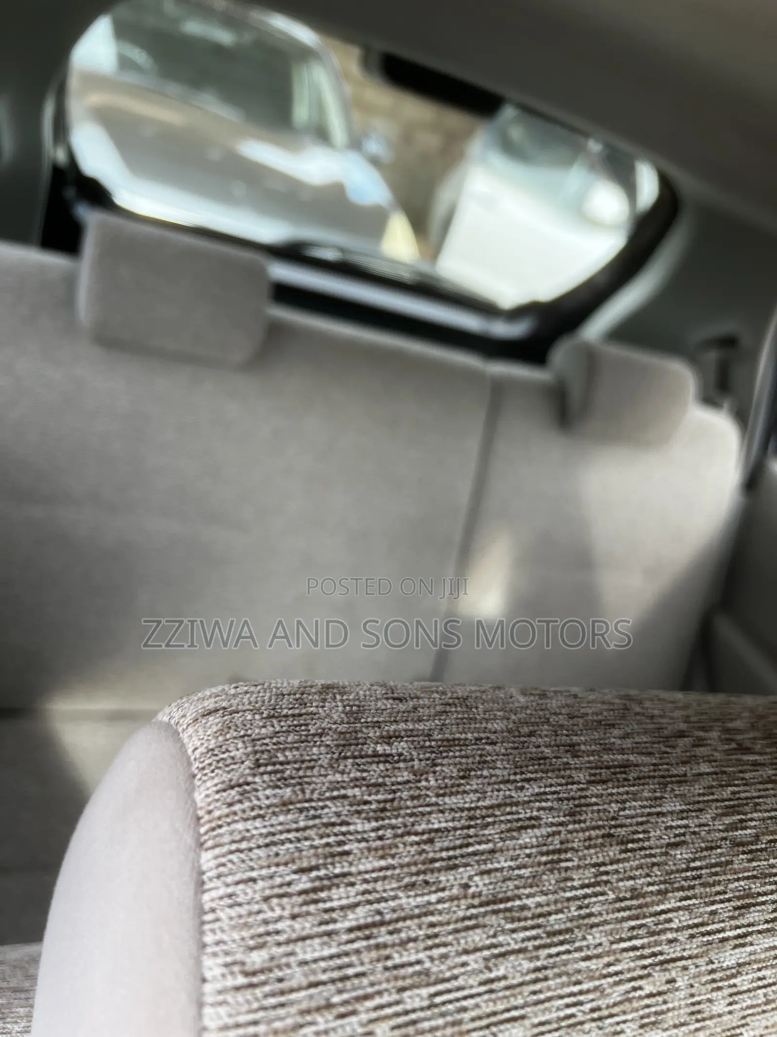 Toyota Passo 1.3 FWD 2011 Maroon