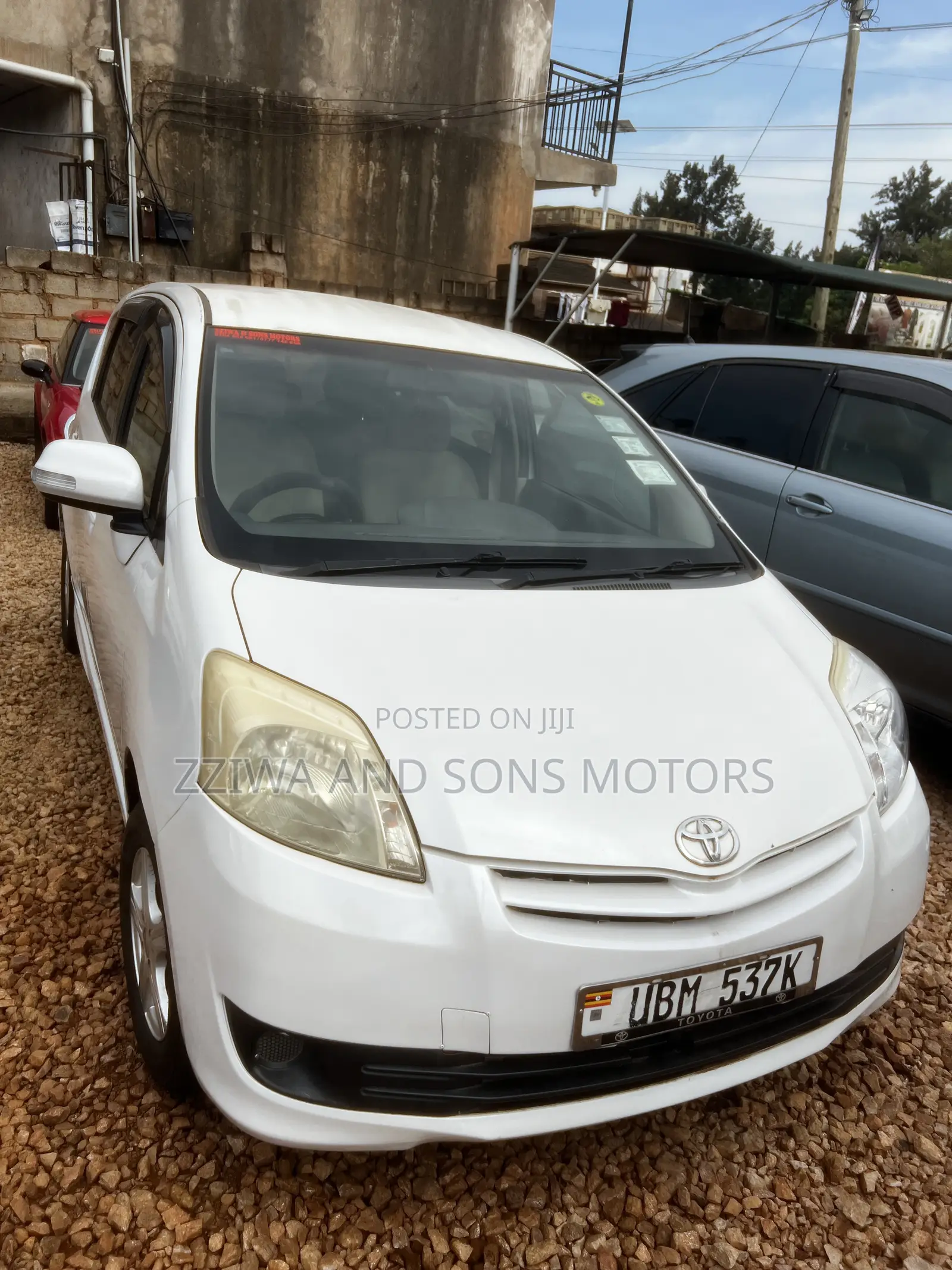 Toyota Passo Sette 1.5 AWD 2010 White