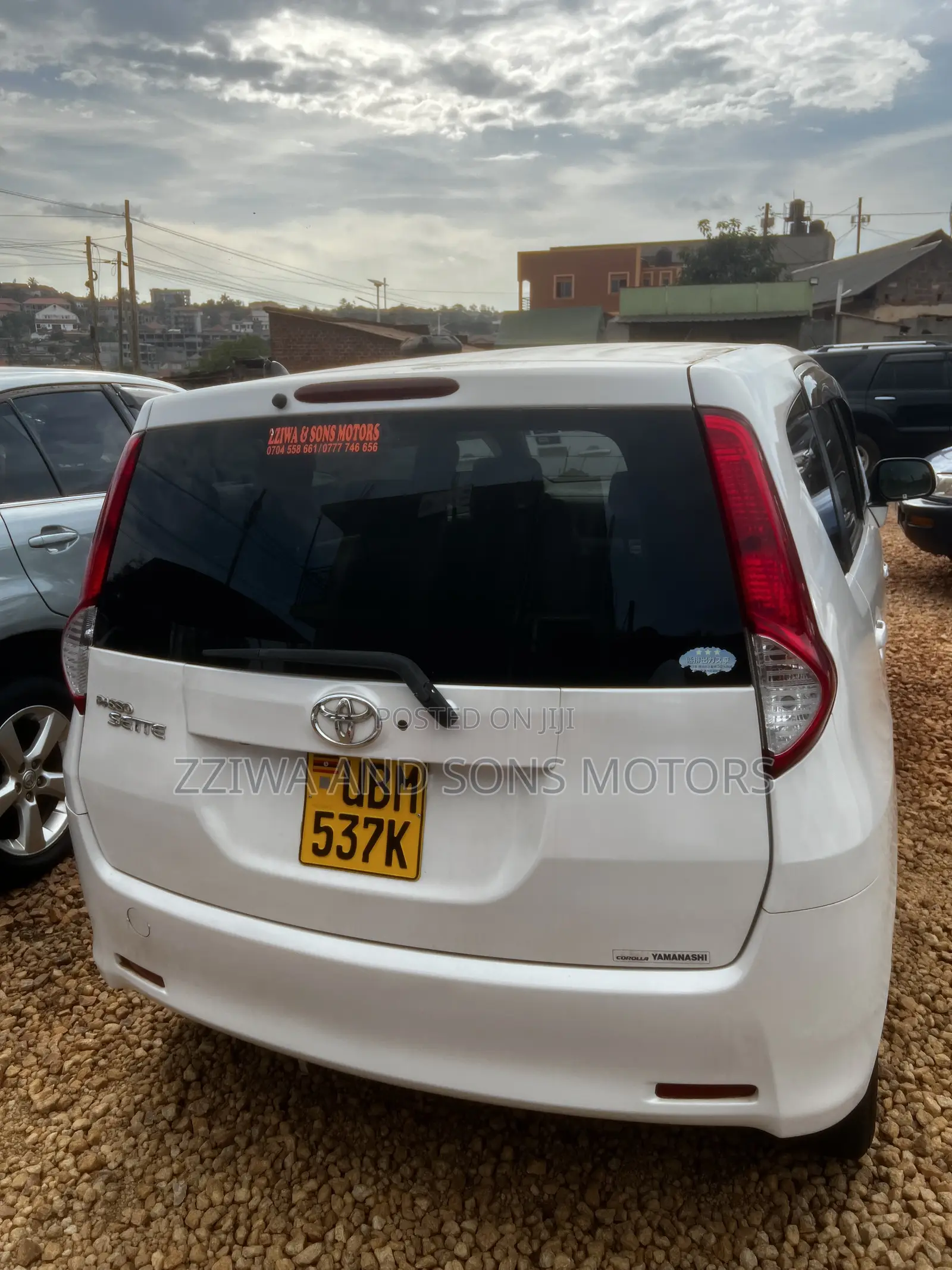 Toyota Passo Sette 1.5 AWD 2010 White
