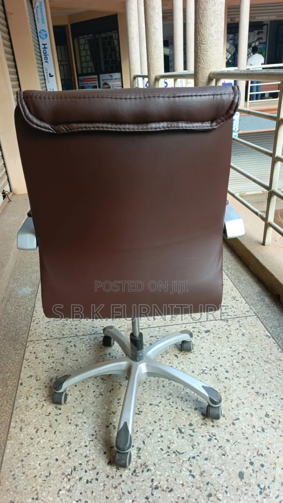 Short Back Executive Chair