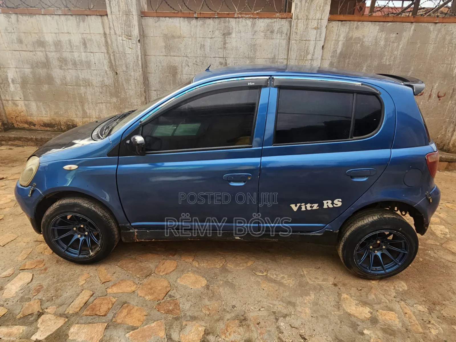 Toyota Vitz 1.5 FWD 3dr 1999 Blue