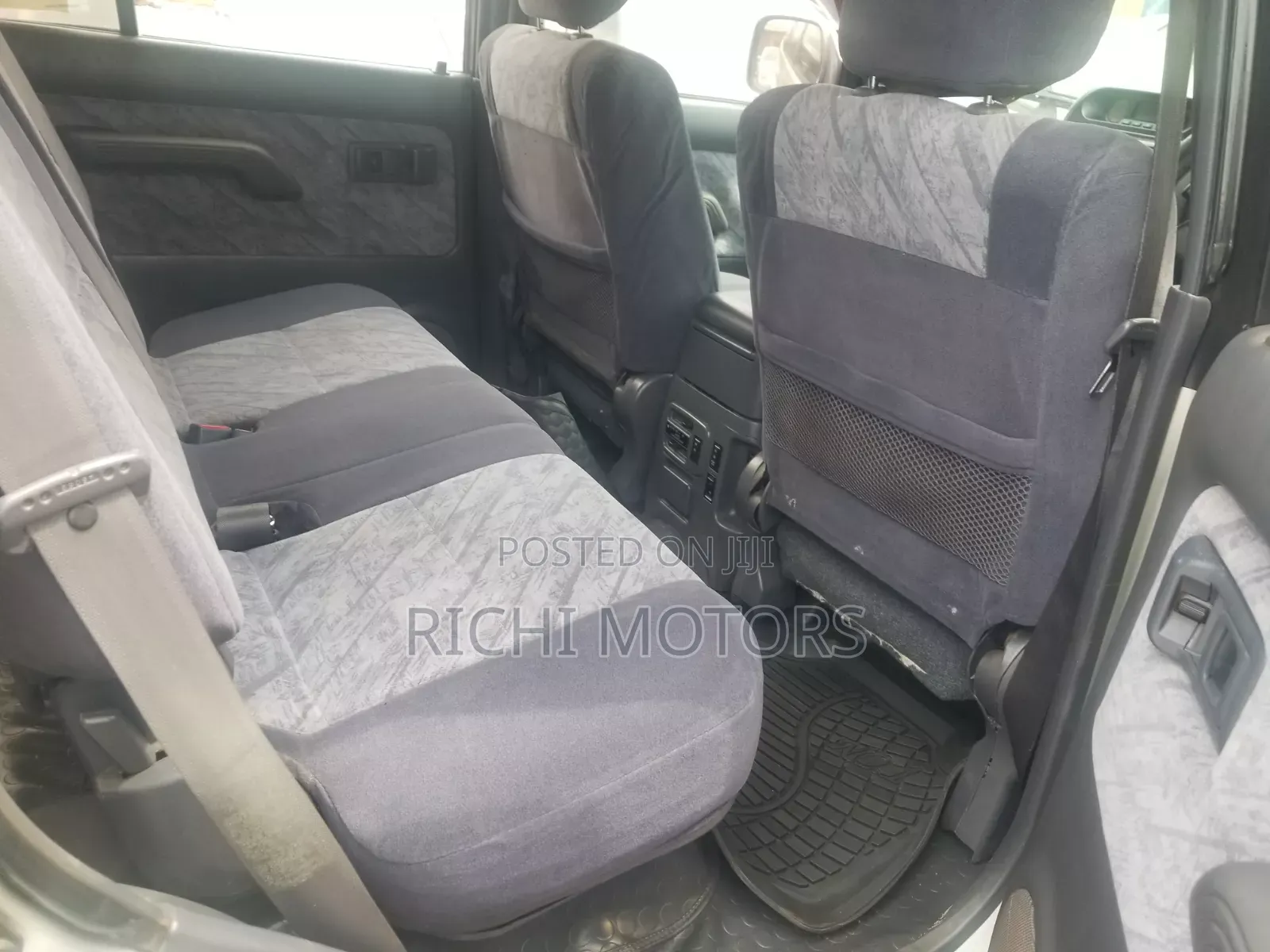 Toyota Land Cruiser 90 1997 Silver