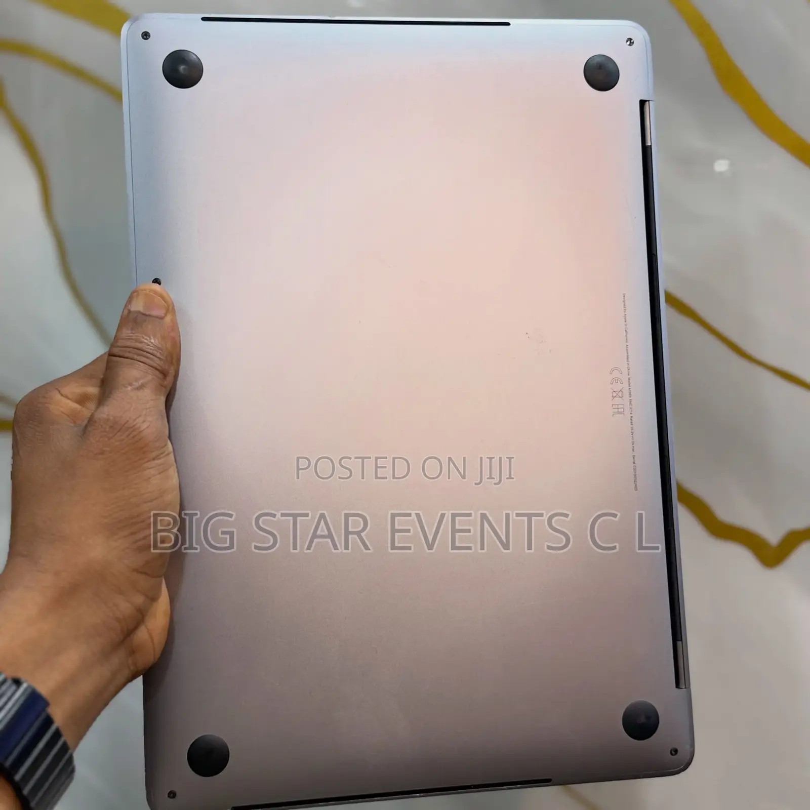 Laptop Apple MacBook Pro 2018 8GB Intel Core i5 SSD 512GB