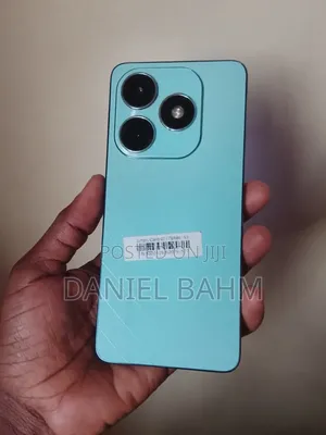 New Tecno Spark 20 Pro 256 GB Blue