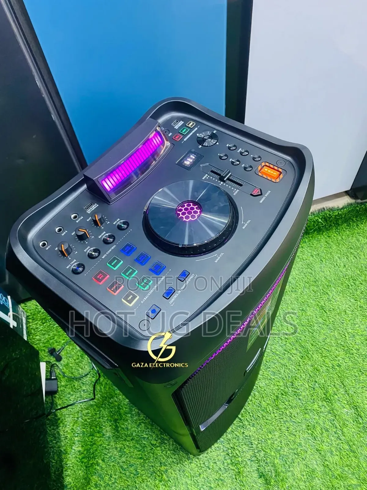 Hisense HP300 400W Party Speaker System Bass Boost - Uses Electricity
