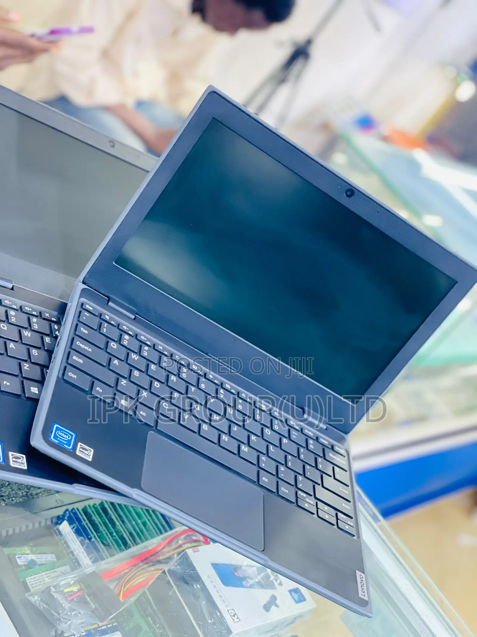 Laptop Lenovo 100e 4GB Intel Celeron SSD 60GB