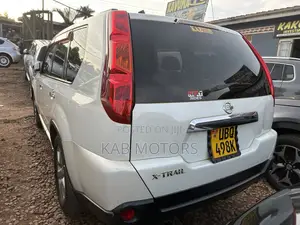 Nissan X-Trail 2.0 Petrol XE 2009 White