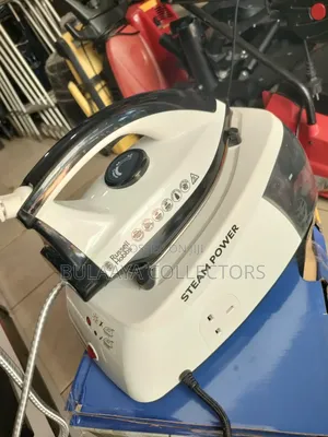 Russell Hobbs 2400W Steam Power Generator Iron (Model 24420-56).