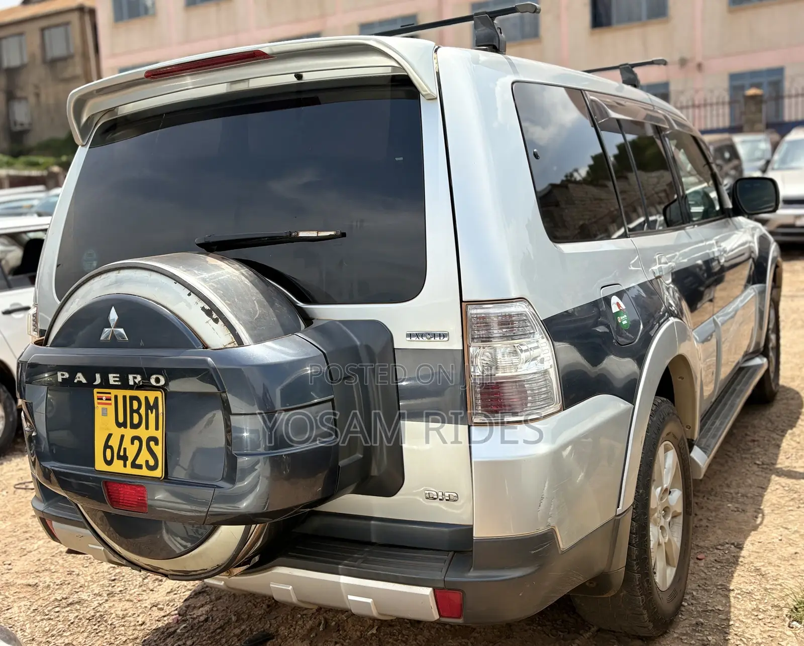Mitsubishi Pajero 3.2 Di-Dc GLS 2011
